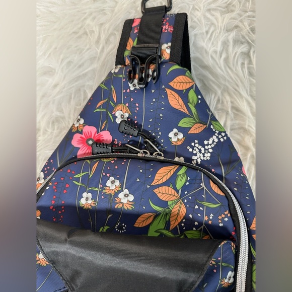 Mosiso Floral Print Crossbody Sling Daypack Backpack Travel Bag - Picture 5 of 11
